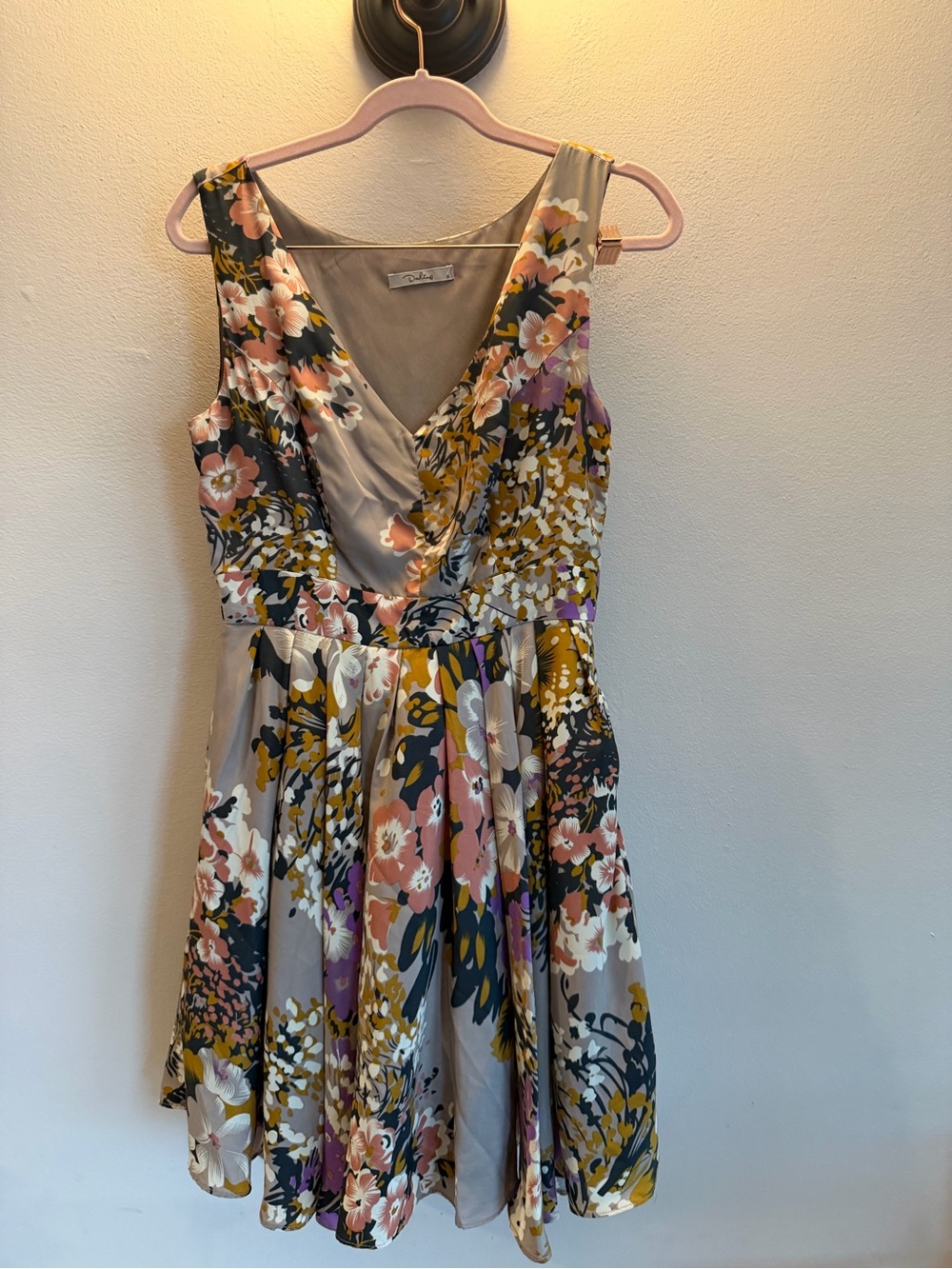 Darling London Floral Fit and Flare Dress Taupe Pink Purple Sleeveless Small